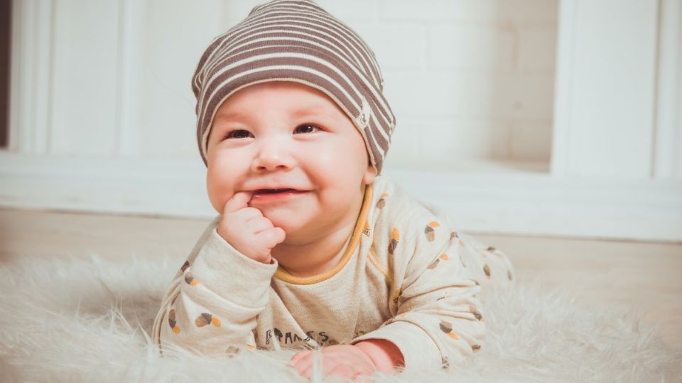 El hipo no es molesto para los bebés, pero puedes ayudarles de esta manera