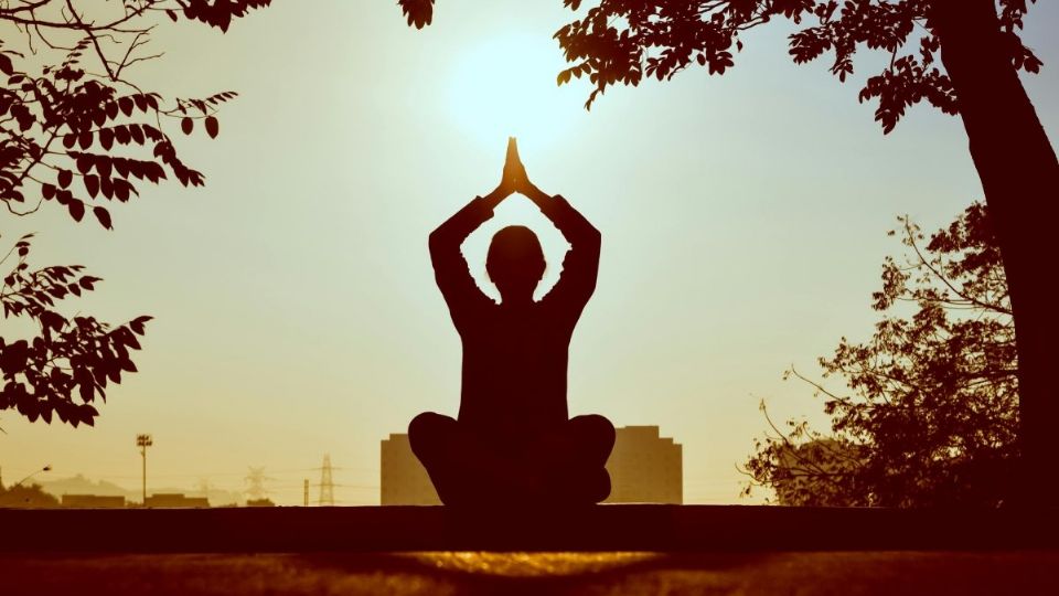 El yoga es ideal para eliminar el estrés