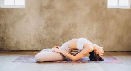 Yoga caliente: el estilo que ejercita todo tu cuerpo y alivia