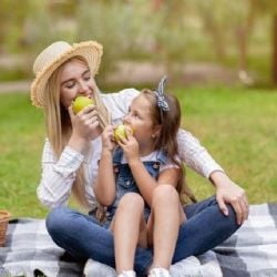 3 recetas fáciles y ricas para un día de picnic con tus hijos