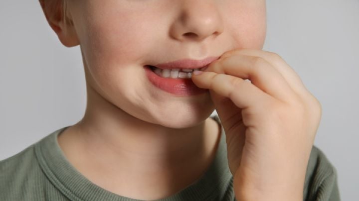 ¿Cómo hacer que mi hijo no se coma las uñas? 5 remedios para que dejen ese mal hábito